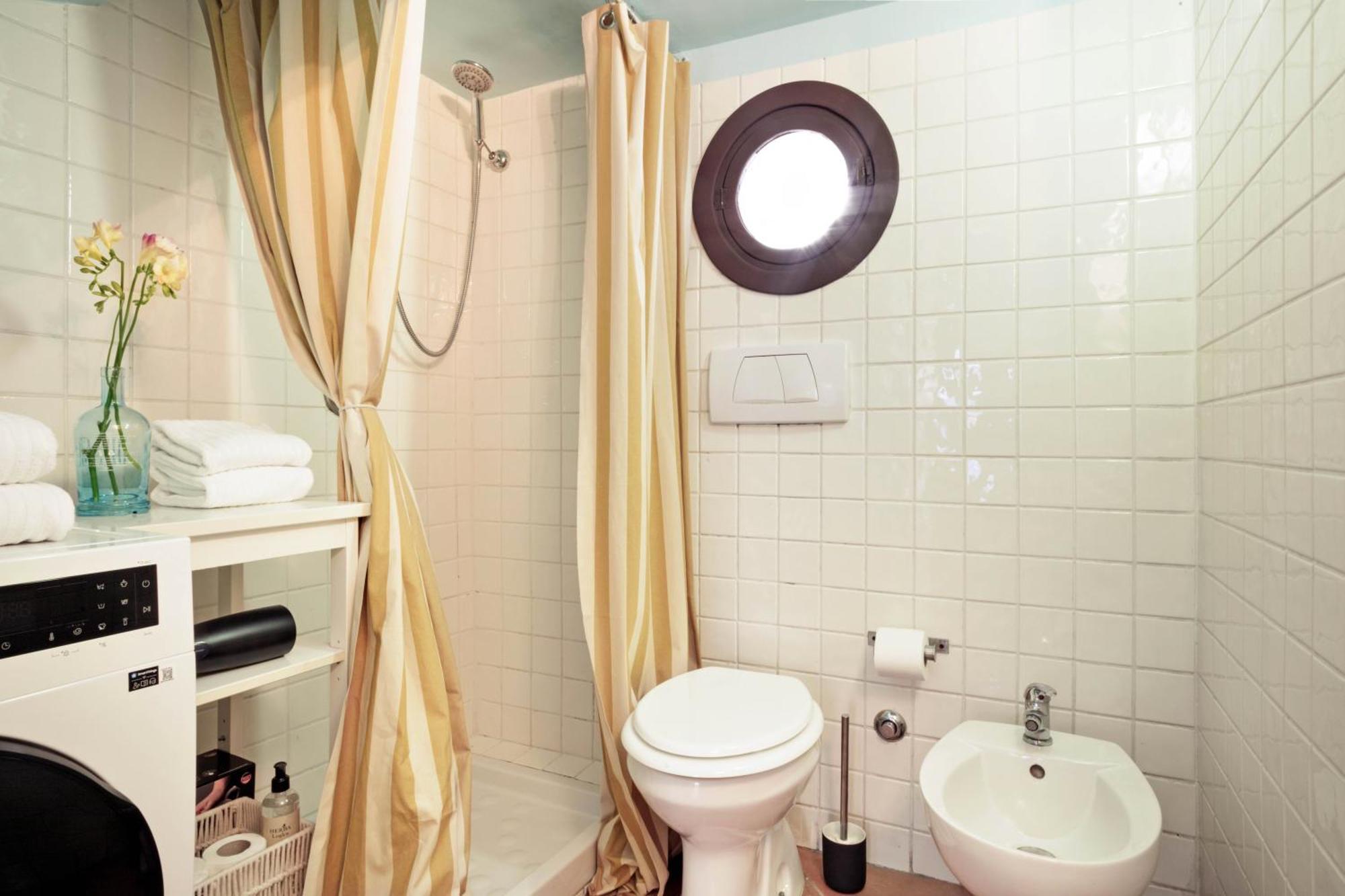 Trasteverehome - Secret Balcony In The Heart Of Trastevere Appartamento *